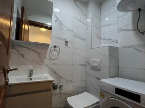 Prodaja, jednosoban stan, 52m², Konik, Podgorica - image 9