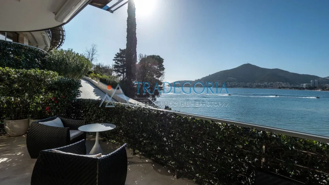 Prodaja, jednosoban stan, 95m², Budva, Crna Gora