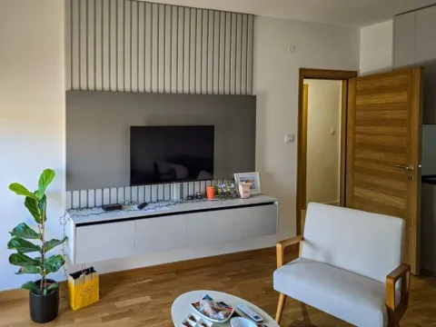 Rent, one bedroom apartment, 41m², Tološi, Podgorica - image 12