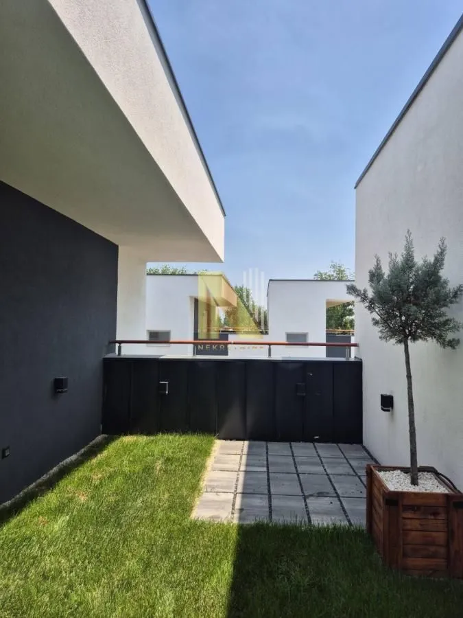 Prodaja, stan, 148m², Vidovdansko naselje, Novi Sad Sve Podlokacije