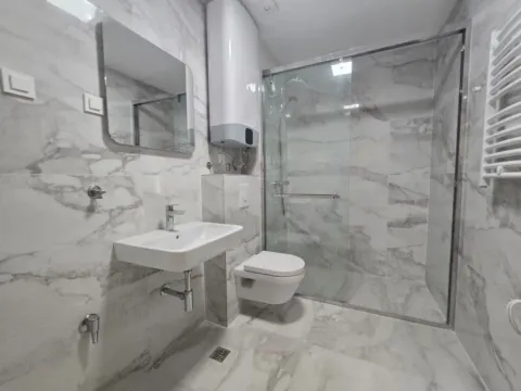 Prodaja, jednosoban stan, 46m², City Kvart, Podgorica - image 7