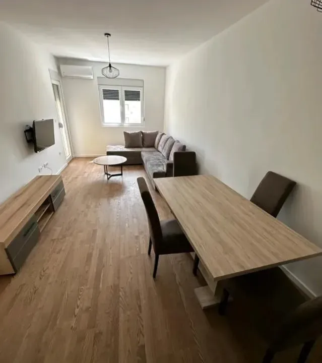 Rent, one bedroom apartment, 44m², Gorica C, Podgorica