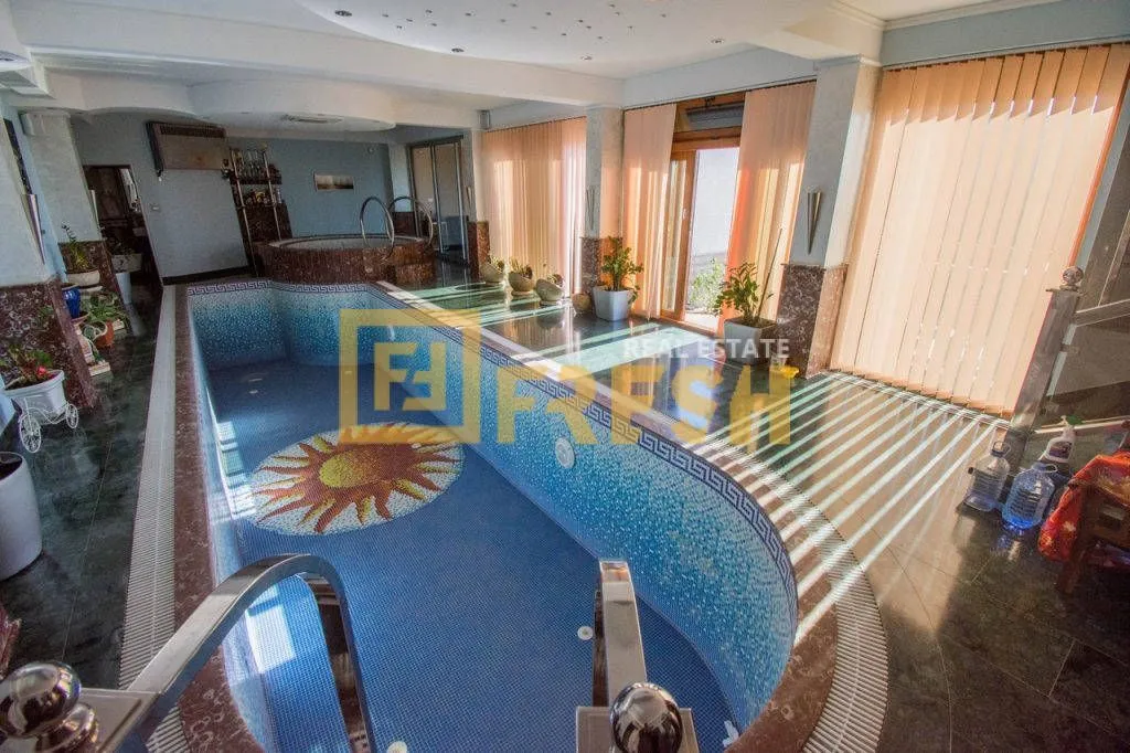 Sale, house, 550m², Budva, Crna Gora