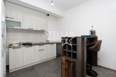 Rent, office space, 70m², Master Kvart, Podgorica - image 3