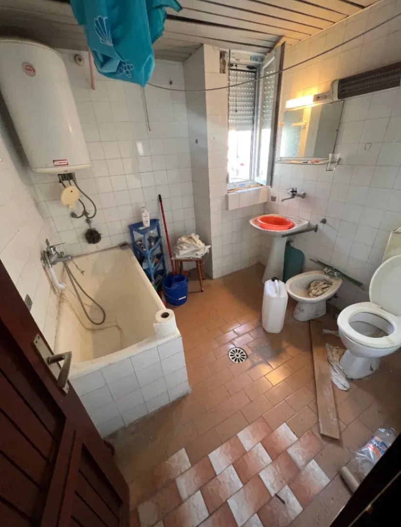 Sale, apartment, 73m², Centar, Bar