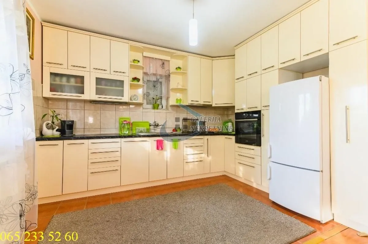 Sale, house, 247m², Palilula Sve Podlokacije, Beograd