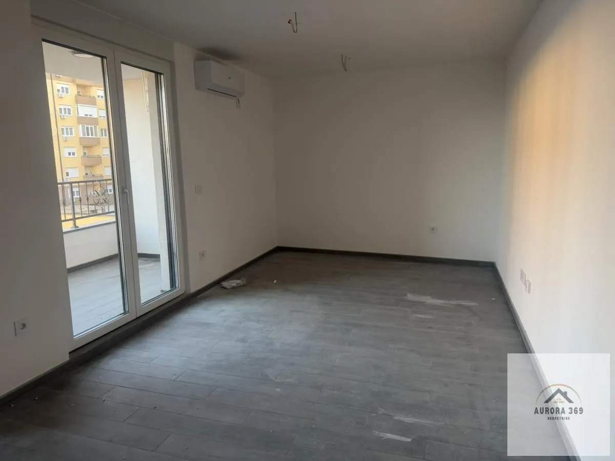 Sale, three bedroom apartment, 67m², Ruma, Srbija