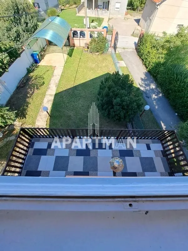 Sale, house, 140m², Voždovac Sve Podlokacije, Beograd