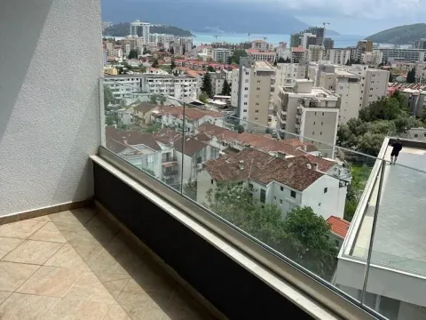 Izdavanje, jednosoban stan, 46m², Budva, Crna Gora - image 8