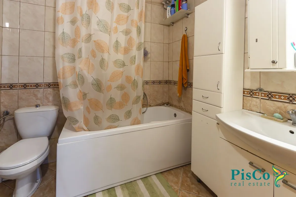 Prodaja, kuća, 150m², Tološi, Podgorica