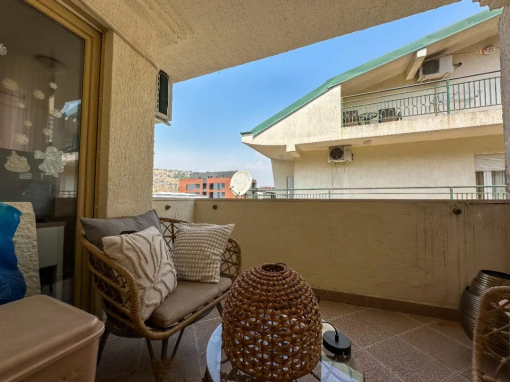 Prodaja, dvosoban stan, 72m², Pod Goricom, Podgorica