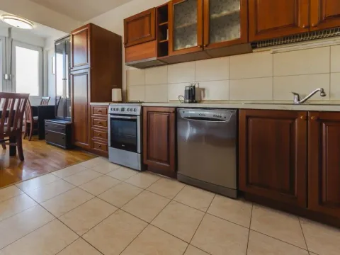 Izdavanje, stan, 92m², Zabjelo, Podgorica - image 6