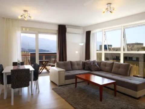 Rent, two bedroom apartment, 75m², Gospoština, Budva