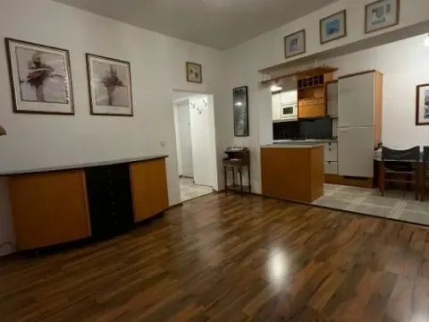 Sale, two bedroom apartment, 45m², Vračar Sve Podlokacije, Beograd - image 2