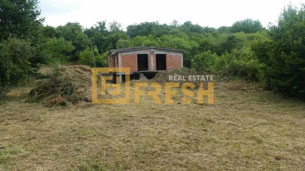 Prodaja, plac, 1300m², Danilovgrad, Crna Gora