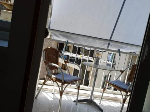 Izdavanje, jednosoban stan, 40m², Budva, Crna Gora - image 9