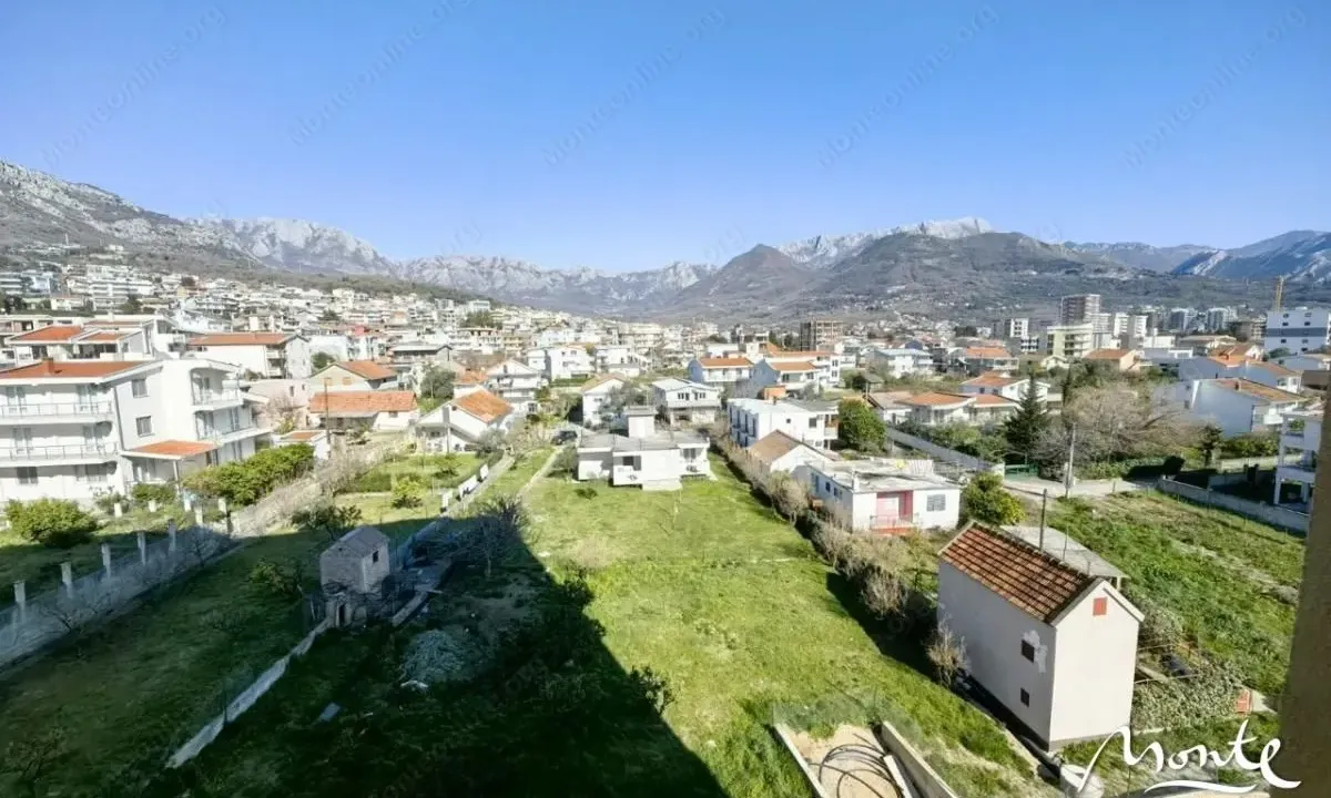 Prodaja, dvosoban stan, 60m², Bar, Crna Gora