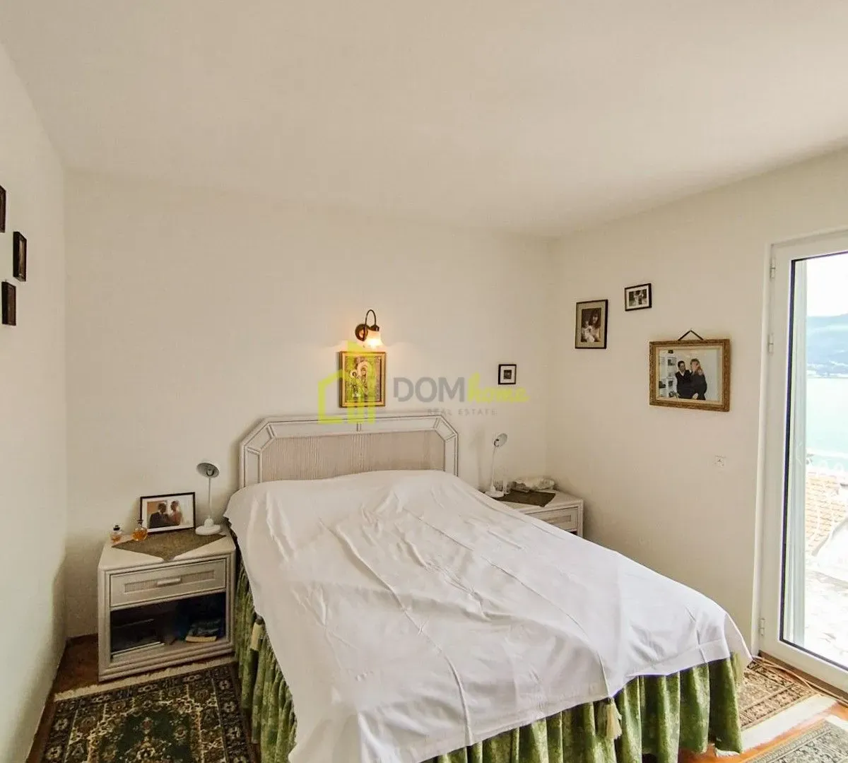 Sale, house, 280m², Krašići, Tivat