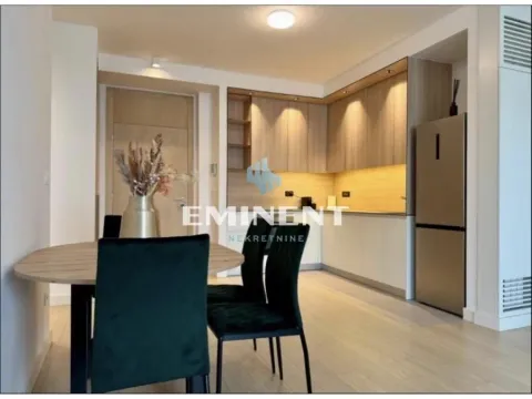 Rent, two bedroom apartment, 55m², Savski Venac, Beograd - image 3