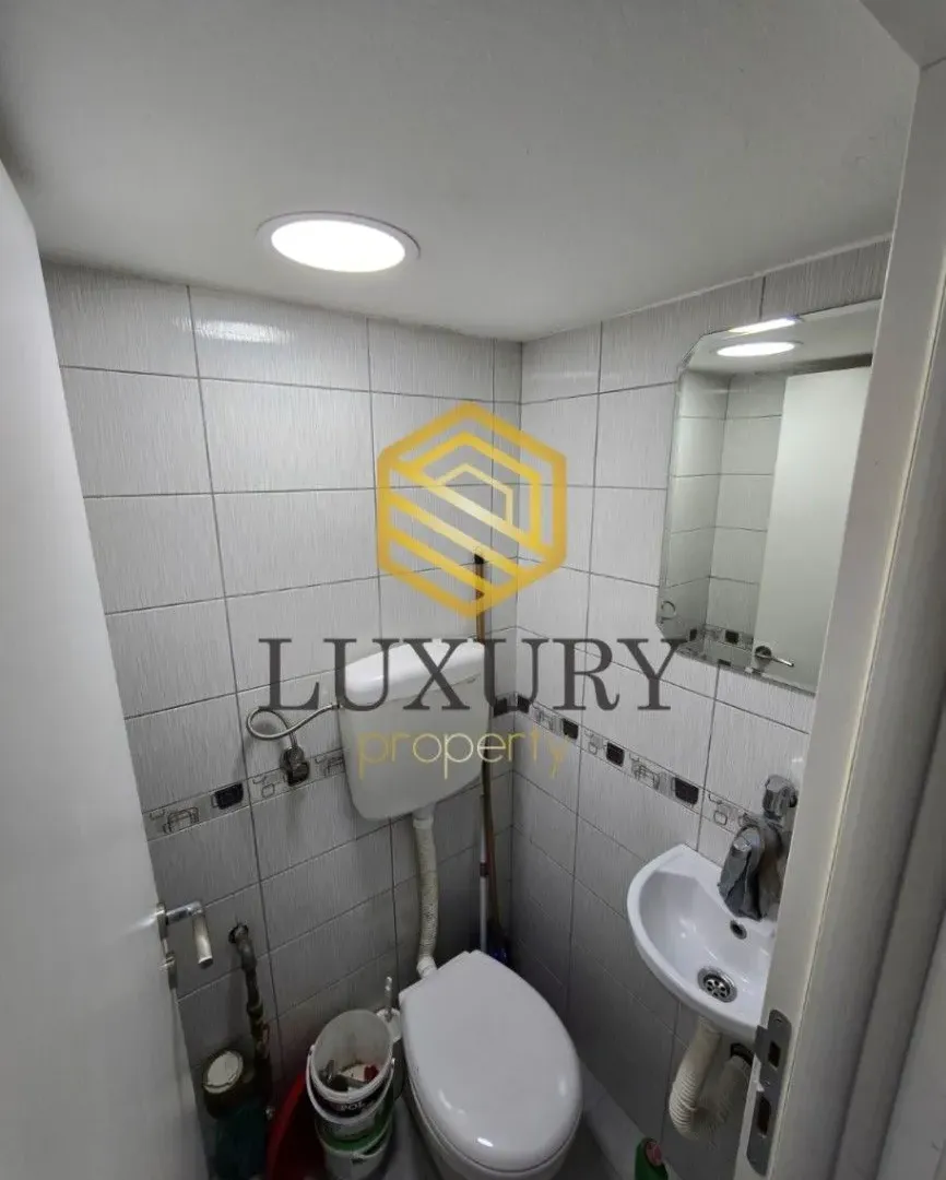 Izdavanje, poslovni prostor, 13m², Preko Morače, Podgorica