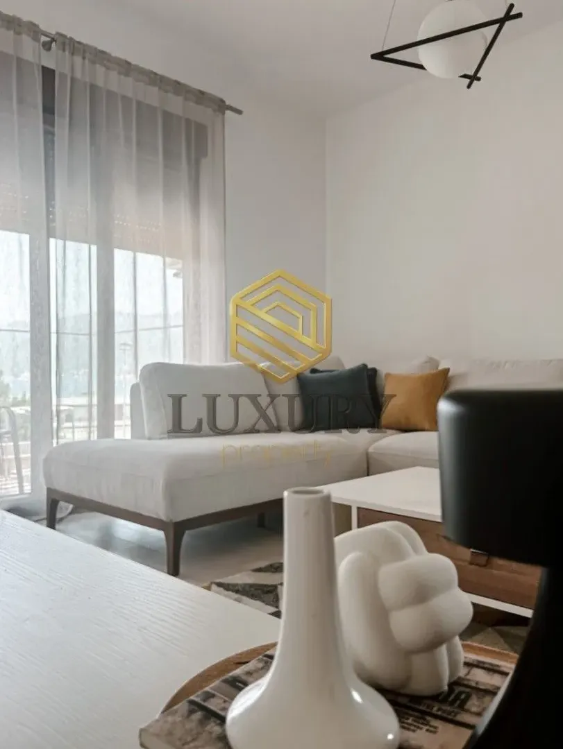Izdavanje, stan, 71m², Donja Lastva, Tivat