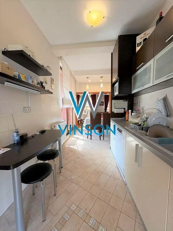 Prodaja, stan, 151m², Grbavica, Novi Sad Sve Podlokacije