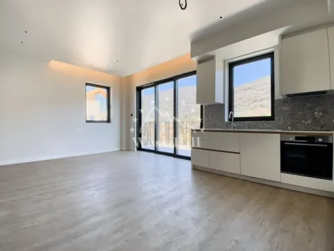Prodaja, dvosoban stan, 102m², Tivat, Crna Gora - image 18