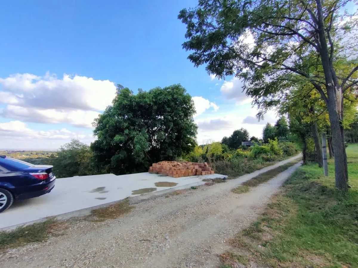 Prodaja, plac, 5000m², Irig, Srbija