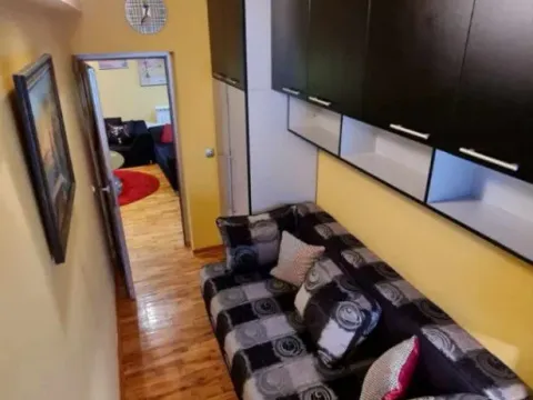 Prodaja, trosoban stan, 70m², Zemun Sve Podlokacije, Beograd - image 10