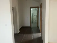 Prodaja, jednosoban stan, 56m², Stari Aerodrom, Podgorica - image 3