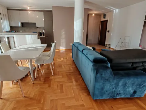 Prodaja, dvosoban stan, 130m², Bečići, Budva - image 2