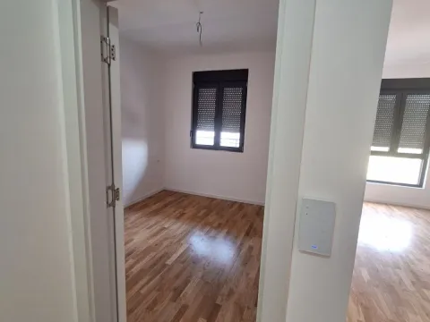 Prodaja, stan, 45m², Tološi, Podgorica - image 3