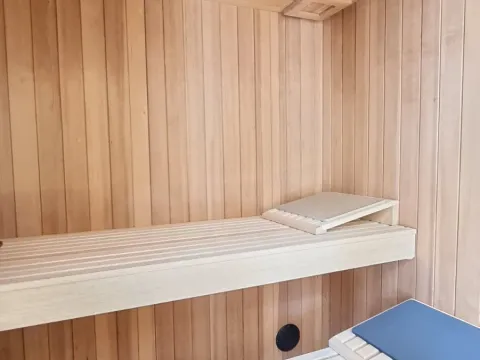 Prodaja, trosoban stan, 313m², Budva, Crna Gora - image 21