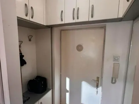 Izdavanje, jednosoban stan, 36m², Sajmište, Novi Sad - image 7