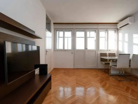 Sale, two bedroom apartment, 68m², Gorica C, Podgorica - image 2