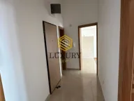 Prodaja, dvosoban stan, 60m2, 1 maj, Podgorica