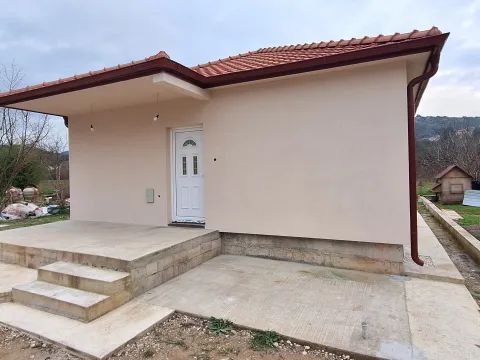 Kuća in Radanovići