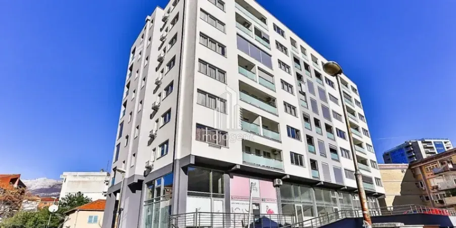 Prodaja, dvosoban stan, 58m², Centar, Budva