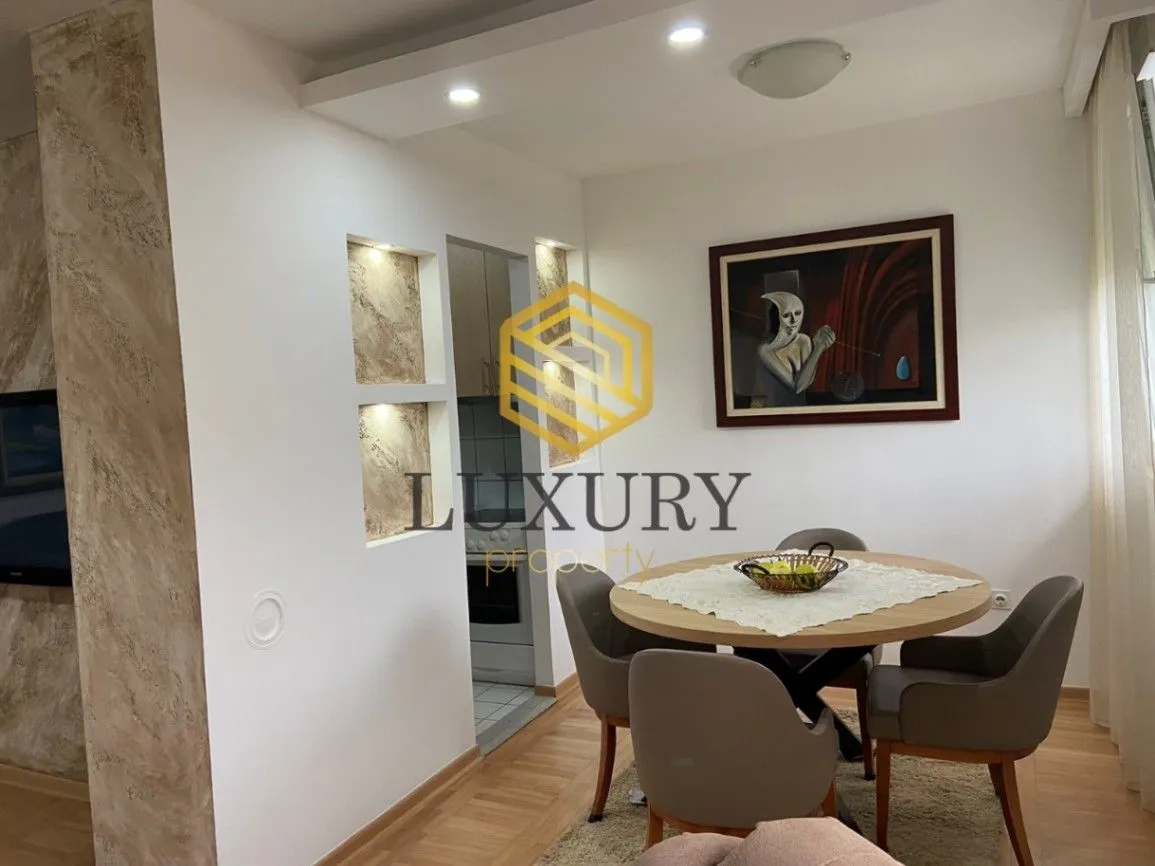 Rent, two bedroom apartment, 80m², Stari Aerodrom, Podgorica