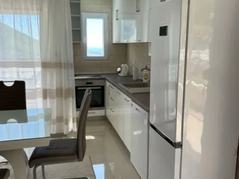 Izdavanje, trosoban stan, 138m², Tuđemili, Bar - image 3