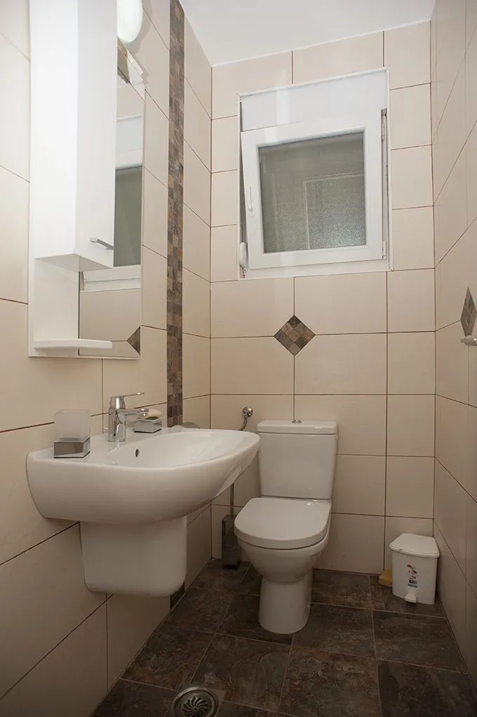 Sale, house, 400m², Perazića do, Budva