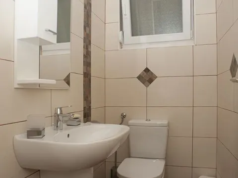 Sale, house, 400m², Perazića do, Budva - image 9