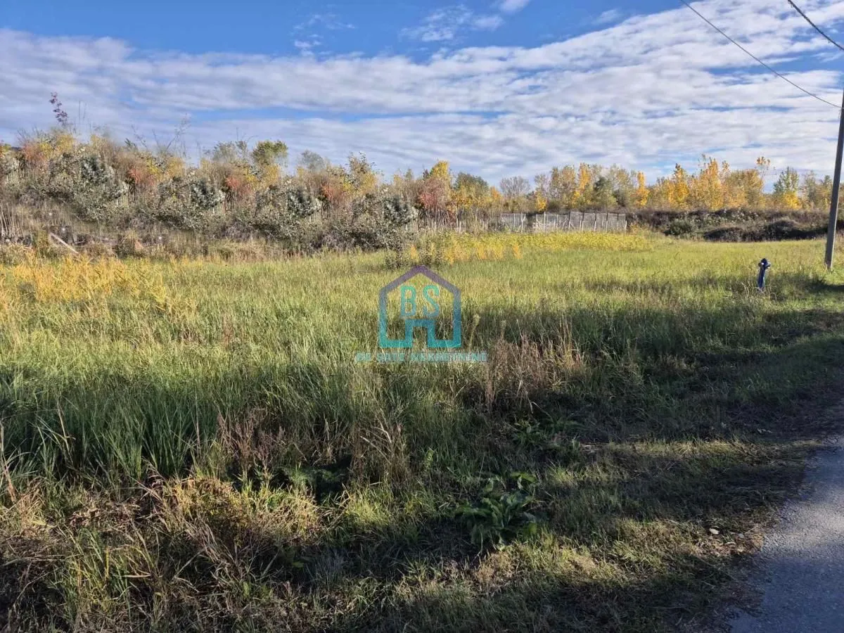 Sale, land lot, 546m², Vidovdansko naselje, Novi Sad Sve Podlokacije