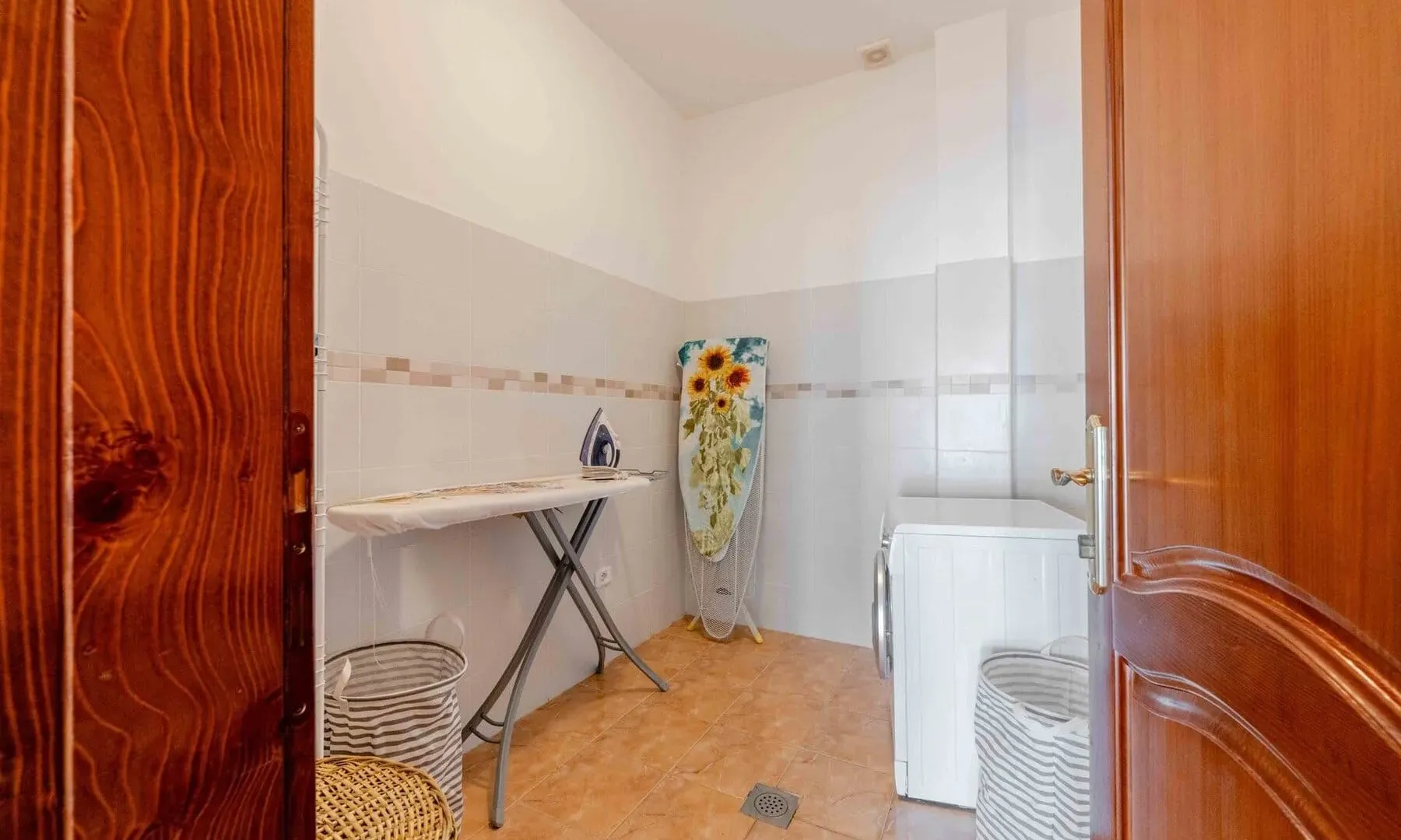 Sale, house, 416m², Utjeha, Bar
