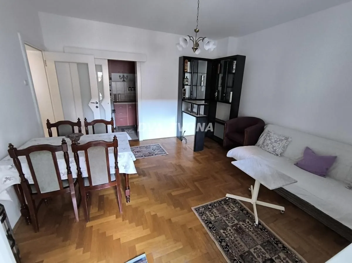 Izdavanje, dvosoban stan, 54m², Sajmište, Novi Sad