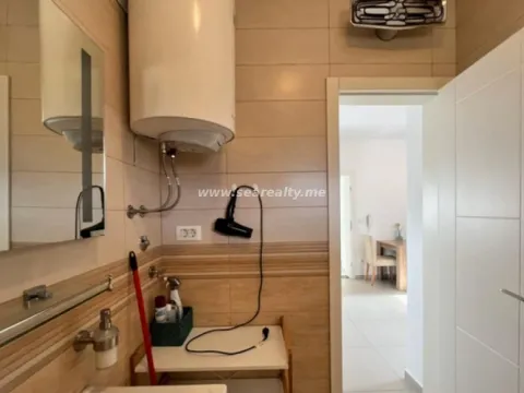 Prodaja, jednosoban stan, 71m², Tivat, Crna Gora - image 7