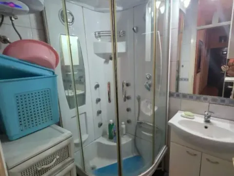 Prodaja, dvosoban stan, 76m², Drpe Mandića, Podgorica - image 13