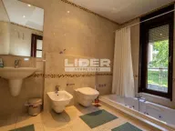 Sale, house, 600m², Savski Venac, Beograd - image 15