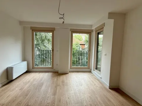 Izdavanje, stan, 125m², Crveni Krst, Beograd - image 10