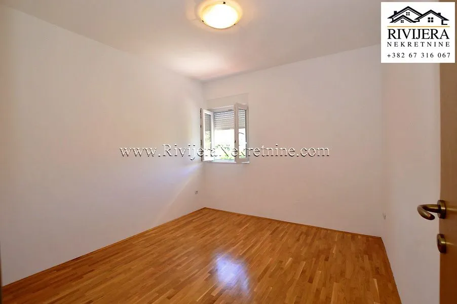 Prodaja, dvosoban stan, 72m², Igalo, Herceg Novi